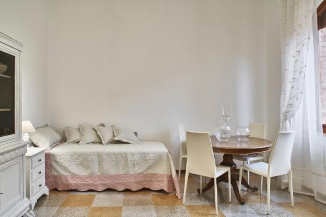Sergio'S House เซียนา ภายนอก รูปภาพ